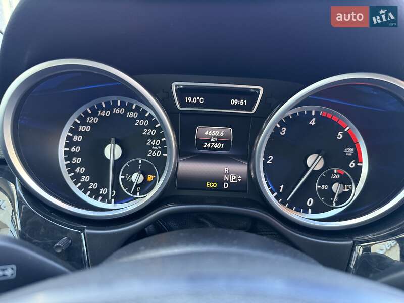 Позашляховик / Кросовер Mercedes-Benz M-Class 2013 в Одесі