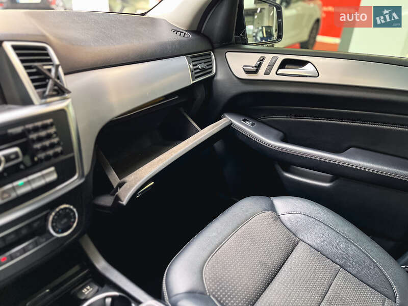 Внедорожник / Кроссовер Mercedes-Benz M-Class 2013 в Хмельницком фото 20 Внедорожник / Кроссовер Mercedes-Benz M-Class 2013 в Хмельницком
