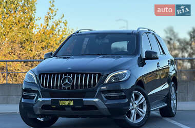 Позашляховик / Кросовер Mercedes-Benz M-Class 2015 в Києві
