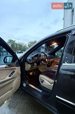 Внедорожник / Кроссовер Mercedes-Benz M-Class 2010 в Черновцах
