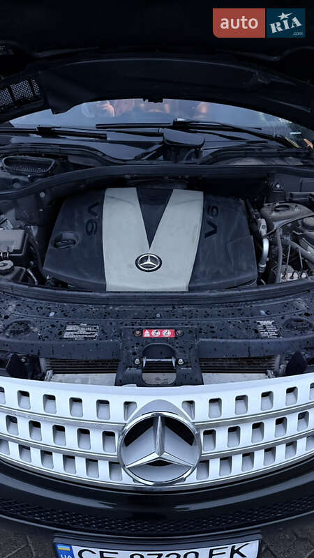 Внедорожник / Кроссовер Mercedes-Benz M-Class 2010 в Черновцах