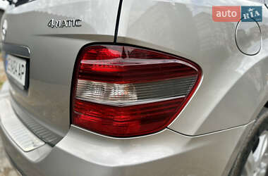 Позашляховик / Кросовер Mercedes-Benz M-Class 2008 в 