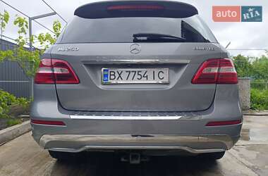 Позашляховик / Кросовер Mercedes-Benz M-Class 2015 в 
