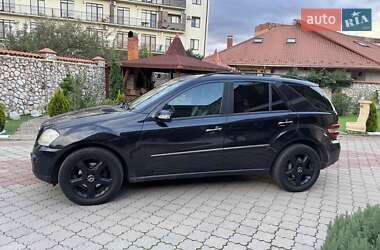 Внедорожник / Кроссовер Mercedes-Benz M-Class 2006 в 