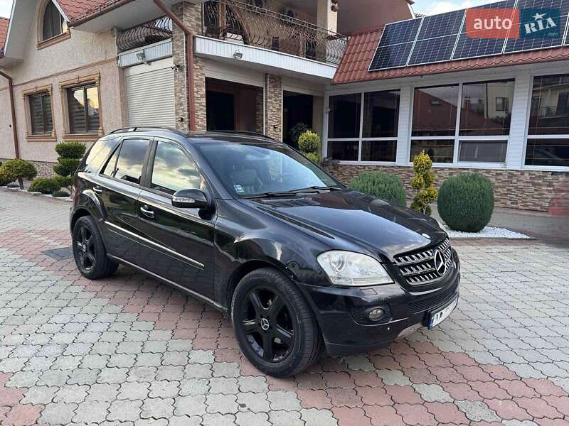 Внедорожник / Кроссовер Mercedes-Benz M-Class 2006 в Мукачево