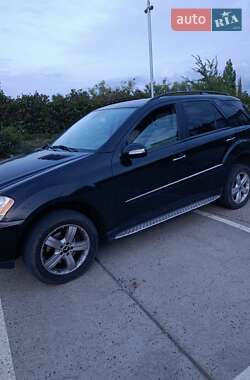Внедорожник / Кроссовер Mercedes-Benz M-Class 2008 в 