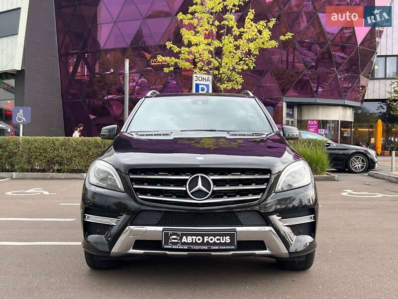 Позашляховик / Кросовер Mercedes-Benz M-Class 2013 в Києві