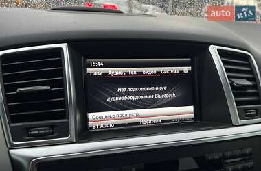 Внедорожник / Кроссовер Mercedes-Benz M-Class 2013 в 