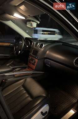 Внедорожник / Кроссовер Mercedes-Benz M-Class 2007 в 