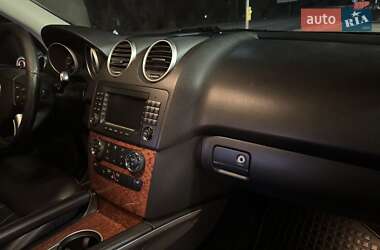 Внедорожник / Кроссовер Mercedes-Benz M-Class 2007 в 