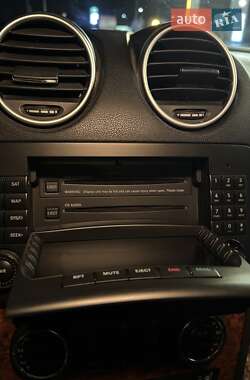 Внедорожник / Кроссовер Mercedes-Benz M-Class 2007 в 