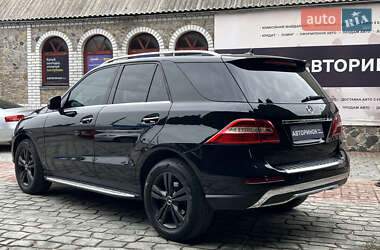 Внедорожник / Кроссовер Mercedes-Benz M-Class 2013 в 