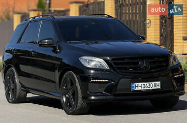 Внедорожник / Кроссовер Mercedes-Benz M-Class 2015 в Виннице