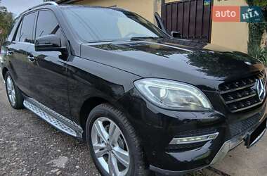 Позашляховик / Кросовер Mercedes-Benz M-Class 2014 в Одесі