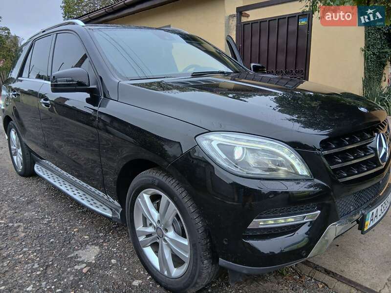 Mercedes-Benz M-Class 2014