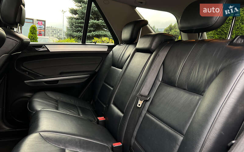 Позашляховик / Кросовер Mercedes-Benz M-Class 2009 в Львові