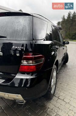 Внедорожник / Кроссовер Mercedes-Benz M-Class 2007 в 