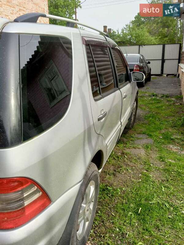 Внедорожник / Кроссовер Mercedes-Benz M-Class 2005 в Конотопе