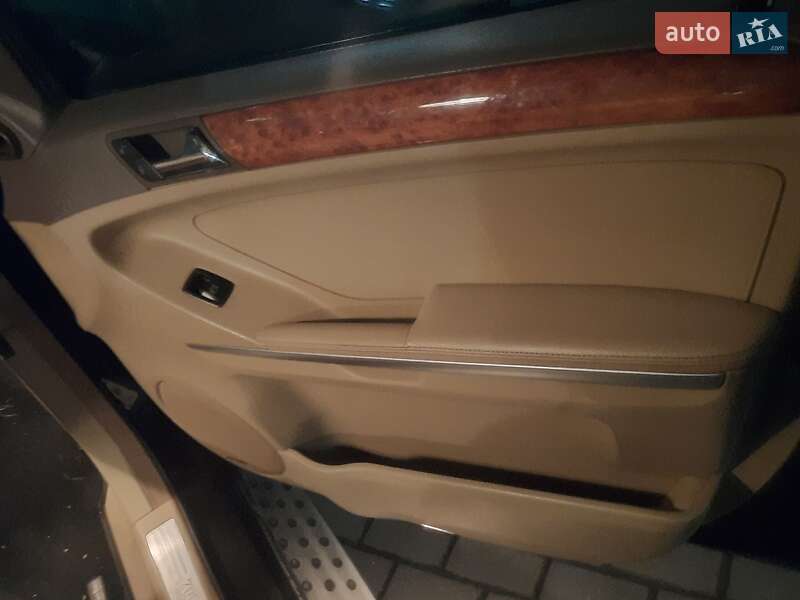 Внедорожник / Кроссовер Mercedes-Benz M-Class 2007 в Львове фото 13 Внедорожник / Кроссовер Mercedes-Benz M-Class 2007 в Львове