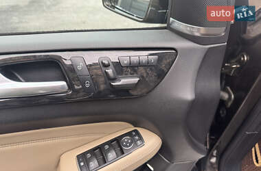 Позашляховик / Кросовер Mercedes-Benz M-Class 2012 в 