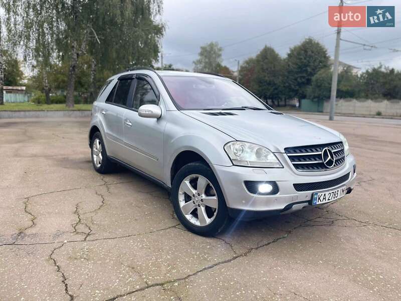 Внедорожник / Кроссовер Mercedes-Benz M-Class 2005 в Киеве фото 8 Внедорожник / Кроссовер Mercedes-Benz M-Class 2005 в Киеве