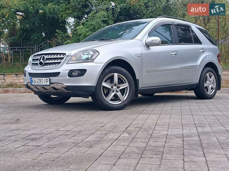 Позашляховик / Кросовер Mercedes-Benz M-Class 2008 в Києві