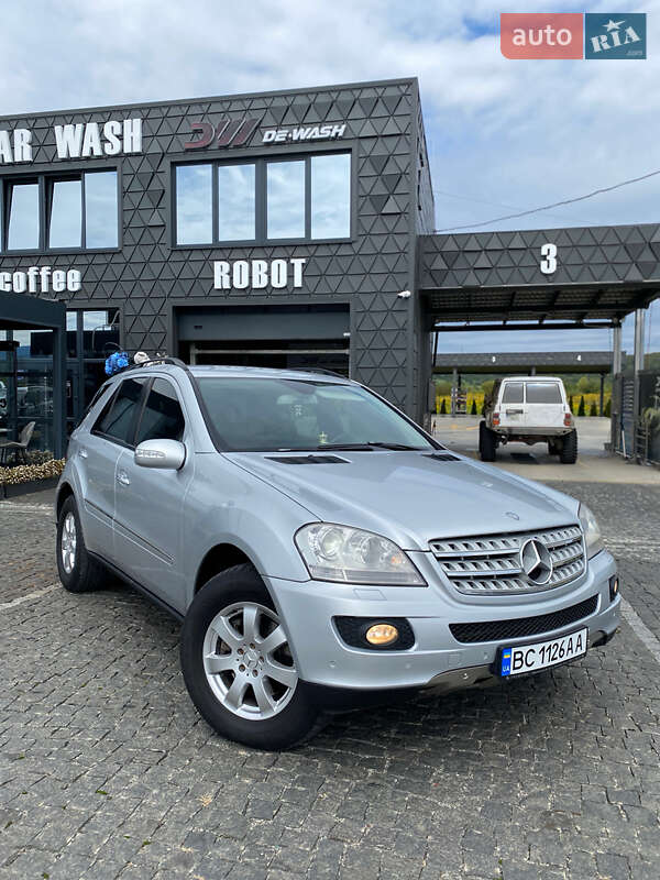 Позашляховик / Кросовер Mercedes-Benz M-Class 2008 в Тячеві