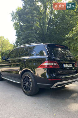 Внедорожник / Кроссовер Mercedes-Benz M-Class 2012 в Хмельнике