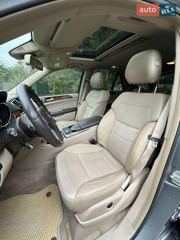 Внедорожник / Кроссовер Mercedes-Benz M-Class 2013 в Львове