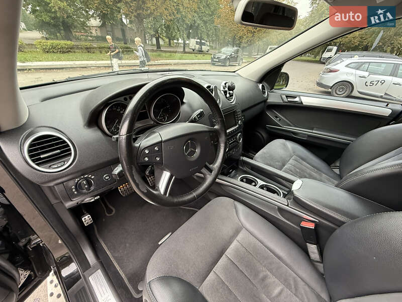 Внедорожник / Кроссовер Mercedes-Benz M-Class 2007 в Ровно