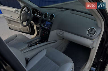 Позашляховик / Кросовер Mercedes-Benz M-Class 2008 в 