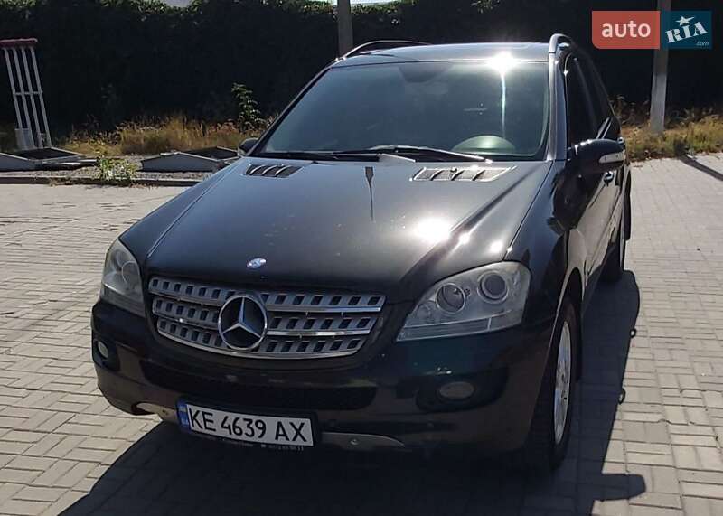 Позашляховик / Кросовер Mercedes-Benz M-Class 2007 в Дніпрі