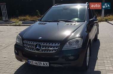 Внедорожник / Кроссовер Mercedes-Benz M-Class 2007 в 