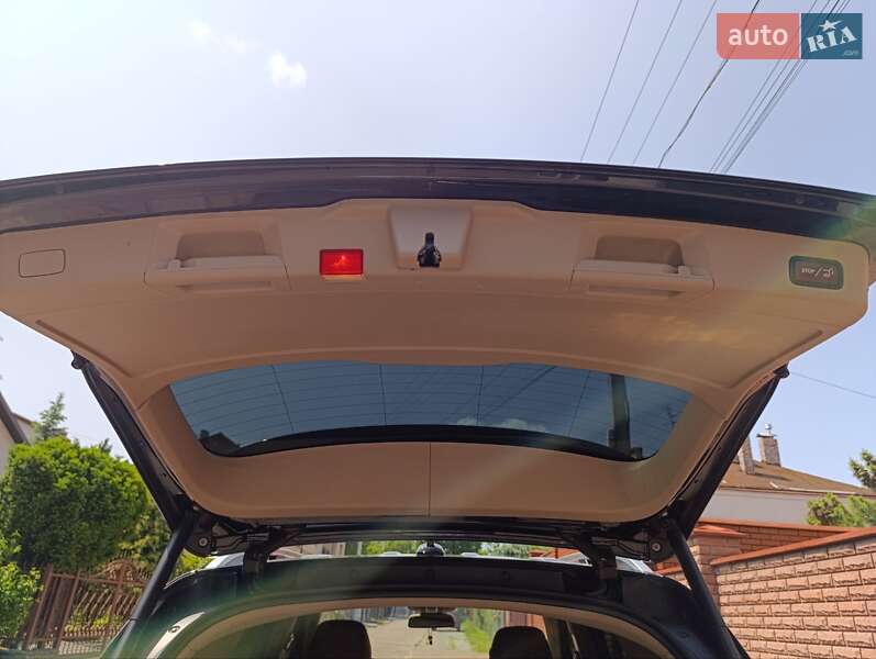 Внедорожник / Кроссовер Mercedes-Benz M-Class 2013 в Львове