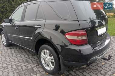 Внедорожник / Кроссовер Mercedes-Benz M-Class 2005 в 