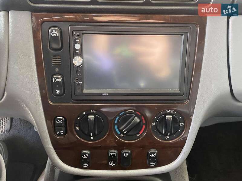 Позашляховик / Кросовер Mercedes-Benz M-Class 2000 в Миколаєві