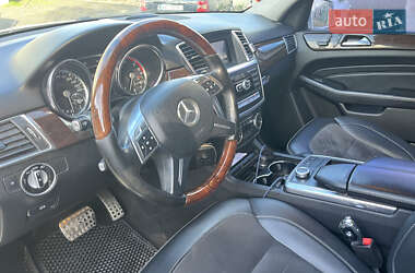 Внедорожник / Кроссовер Mercedes-Benz M-Class 2013 в 