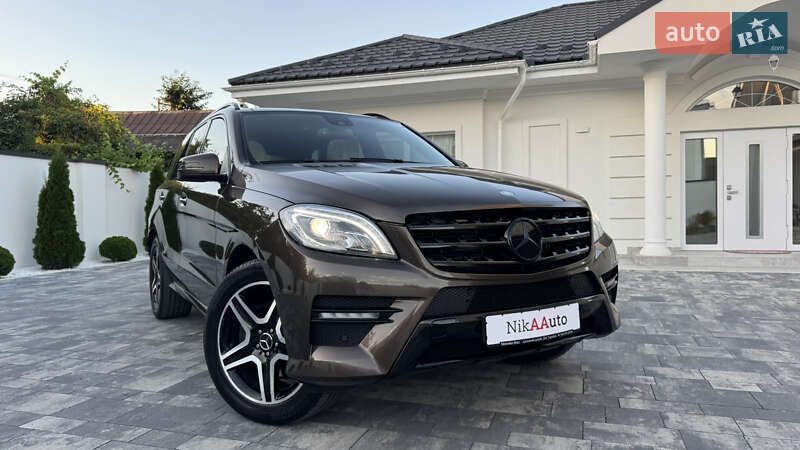 Mercedes-Benz M-Class 2011