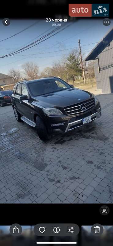 Внедорожник / Кроссовер Mercedes-Benz M-Class 2012 в Рожнятове