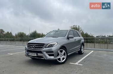 Позашляховик / Кросовер Mercedes-Benz M-Class 2012 в Києві