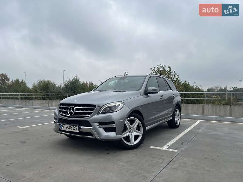 Mercedes-Benz M-Class 2012