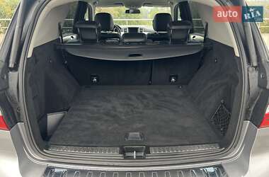 Позашляховик / Кросовер Mercedes-Benz M-Class 2012 в 