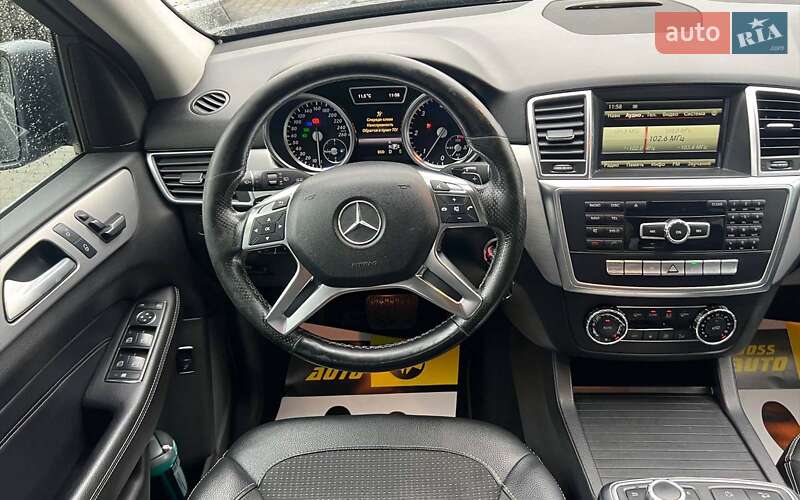 Внедорожник / Кроссовер Mercedes-Benz M-Class 2013 в Ивано-Франковске