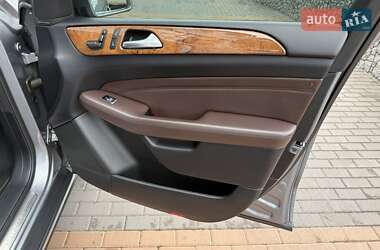 Внедорожник / Кроссовер Mercedes-Benz M-Class 2012 в 