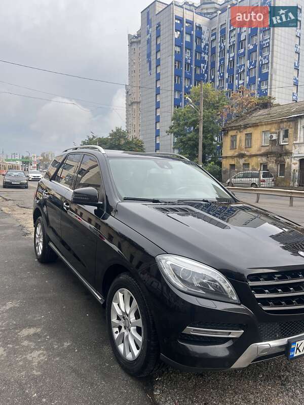Позашляховик / Кросовер Mercedes-Benz M-Class 2015 в Одесі