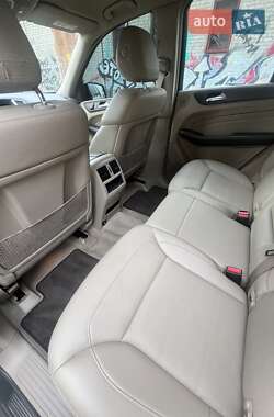 Внедорожник / Кроссовер Mercedes-Benz M-Class 2015 в 