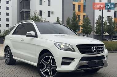 Внедорожник / Кроссовер Mercedes-Benz M-Class 2012 в 