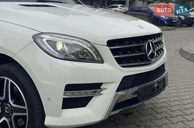Внедорожник / Кроссовер Mercedes-Benz M-Class 2012 в 