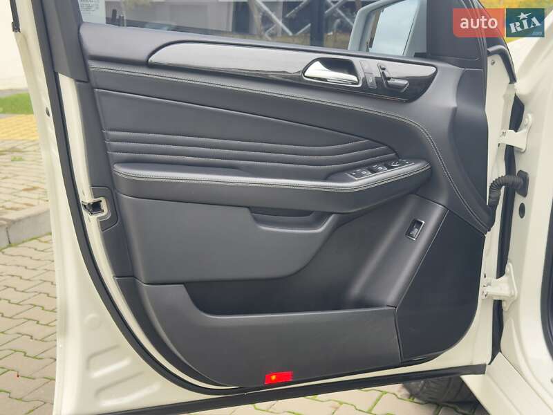 Внедорожник / Кроссовер Mercedes-Benz M-Class 2012 в Ивано-Франковске