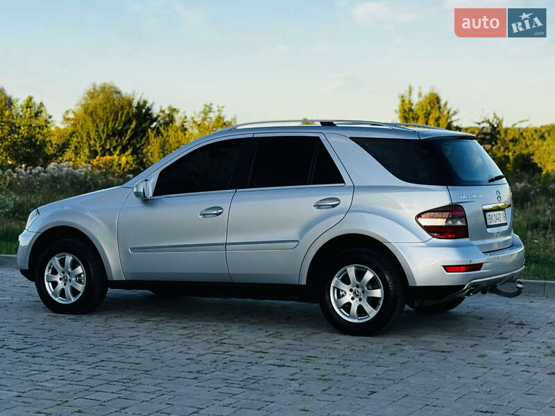 Позашляховик / Кросовер Mercedes-Benz M-Class 2008 в Здолбуніві